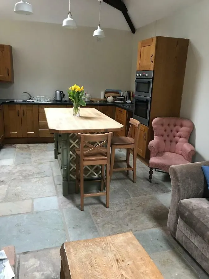 Tracey'S Farmhouse Cottage Belfast Holiday home